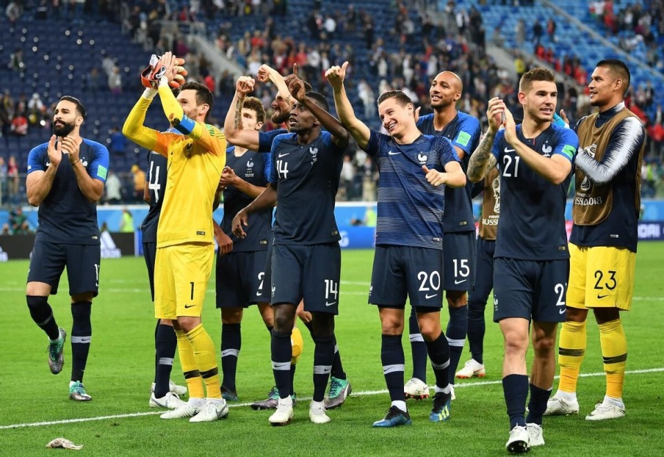 开始质疑他 开始质疑他